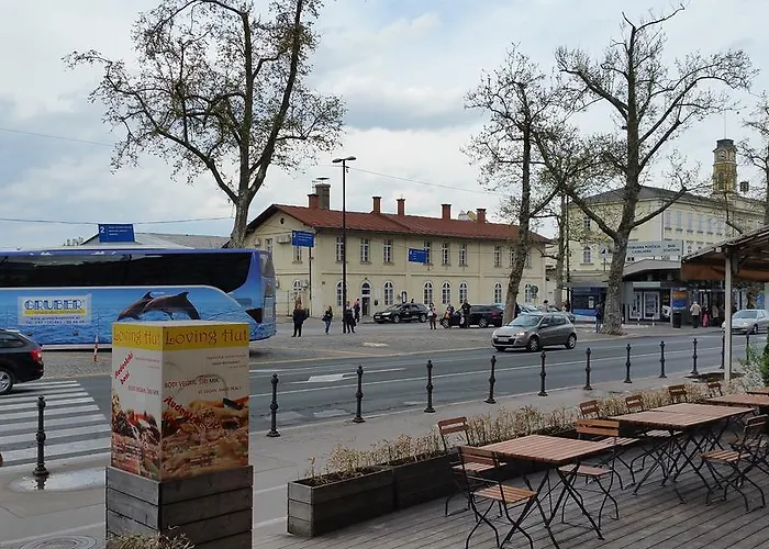 Greg's Great Location 아파트