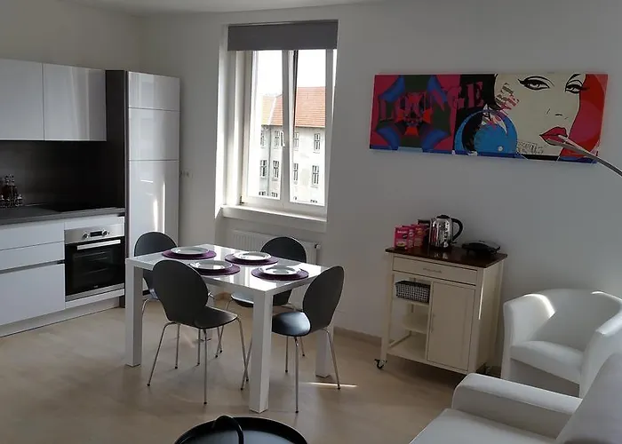 Greg's Great Location * Lubiana